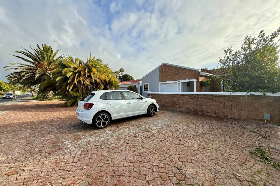 1 Bedroom Property for Sale in Tijgerhof Western Cape